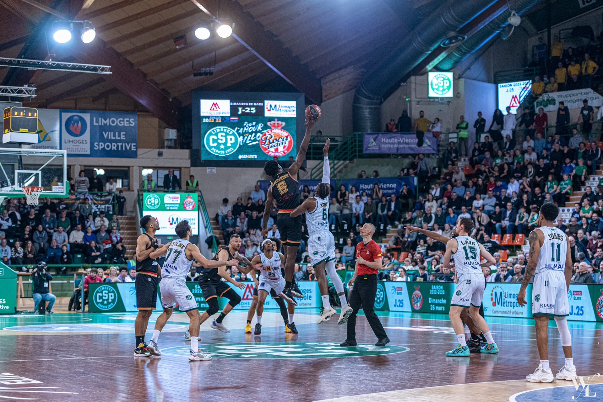Anticipation et technique - Reportage de basket professionnel